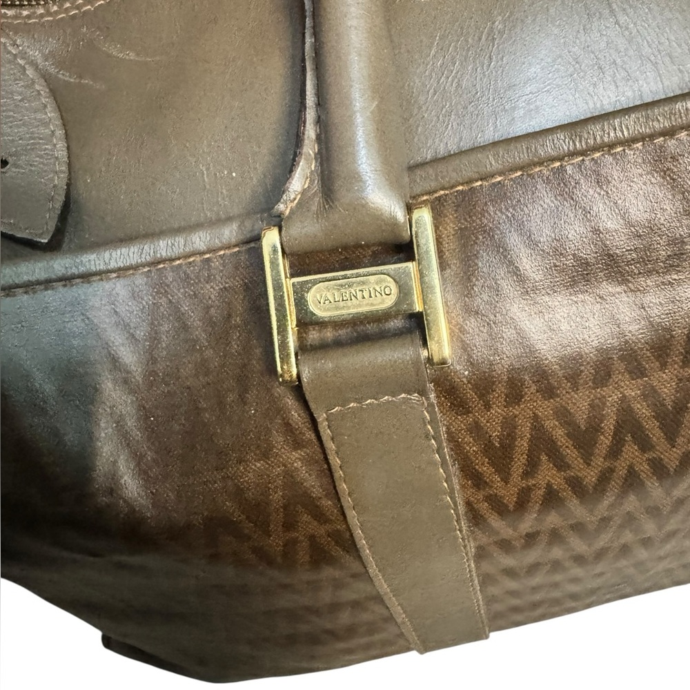 Mario Valentino Boston Bag - Picture 8 of 15
